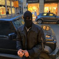 Кристалл Обладает